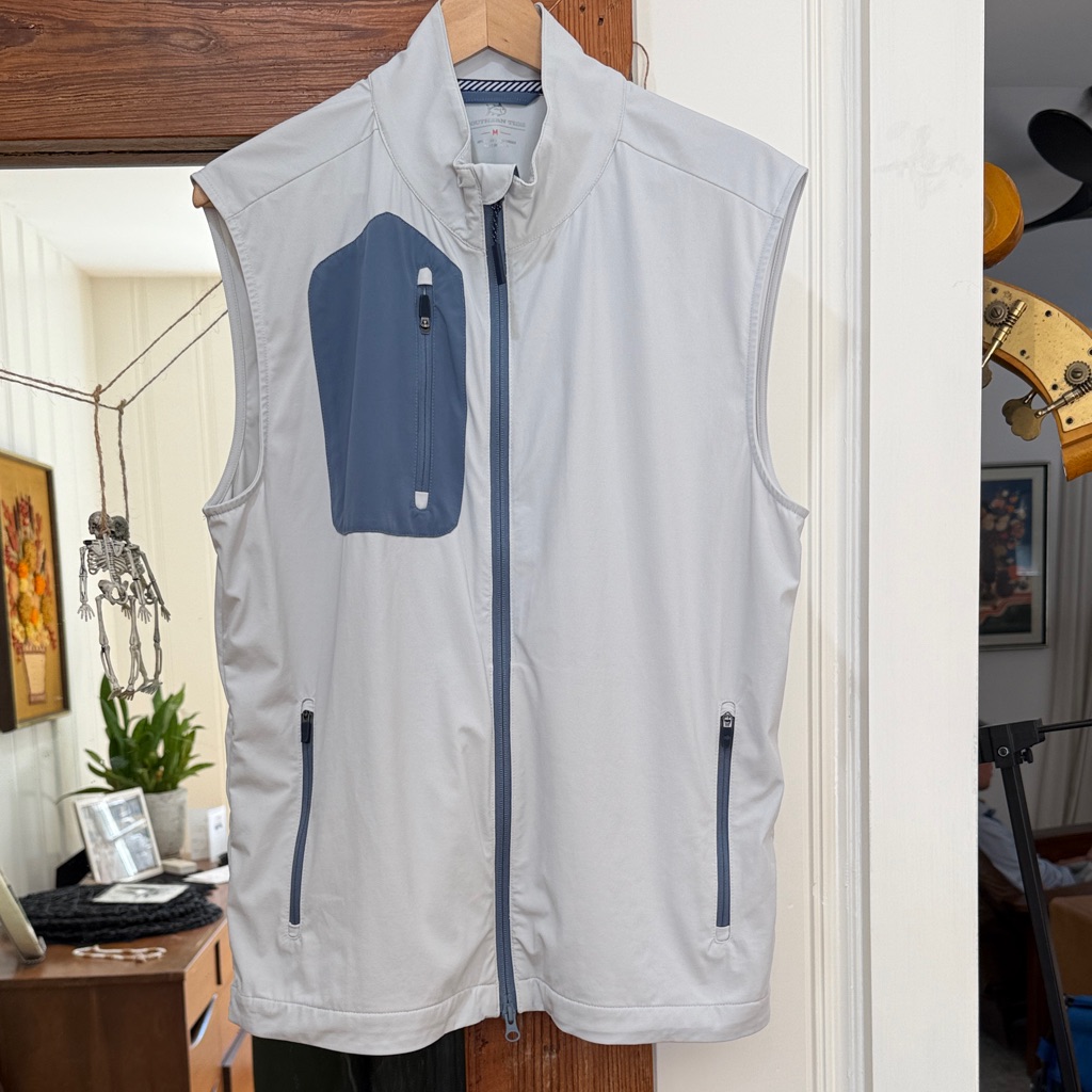 Southern Tide Platinum Grey Bowline Performance Vest Nwot